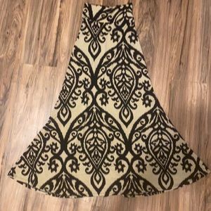 GiddyUp Glamour Beige and Black Print Maxi Skirt